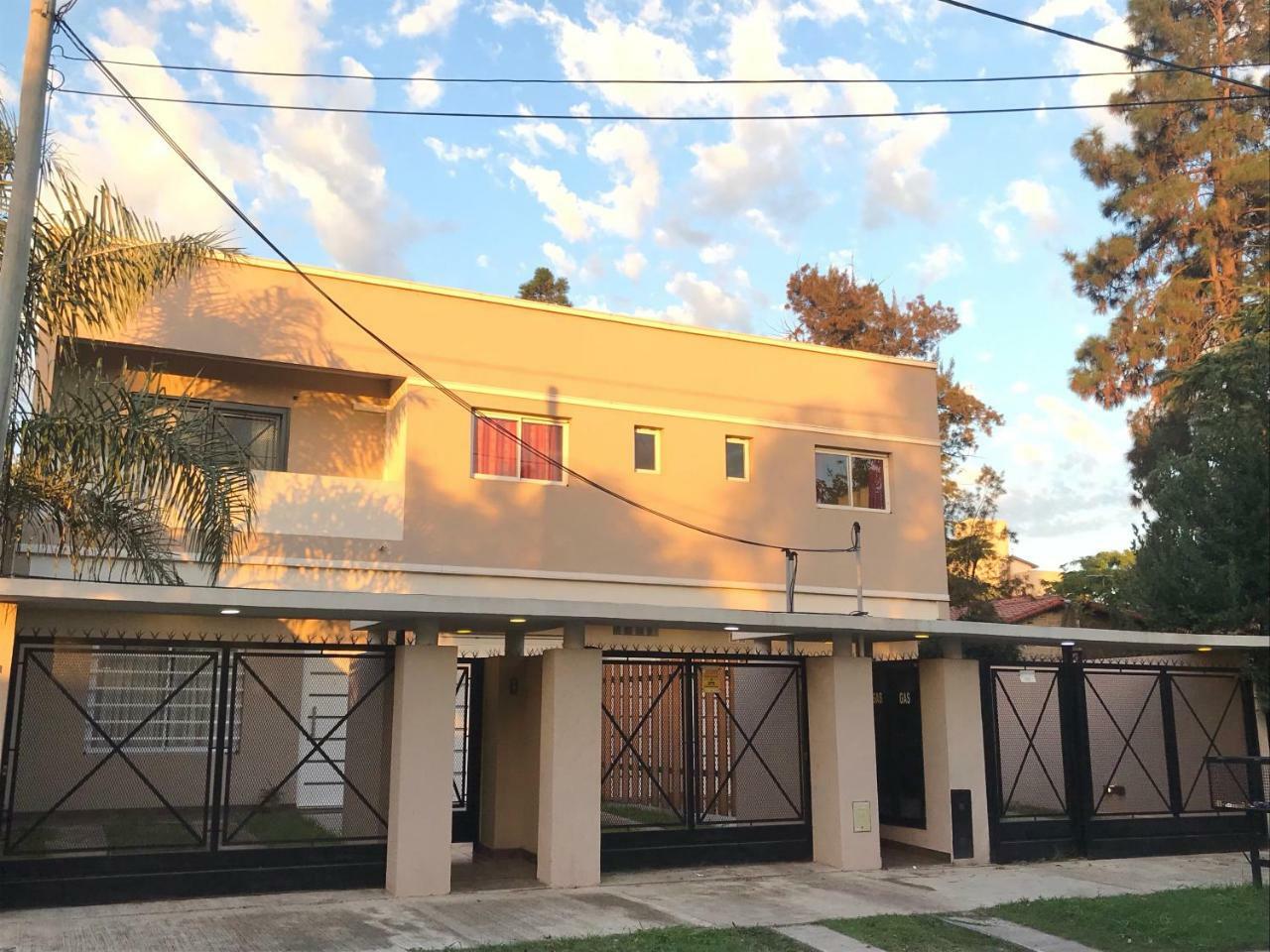 Mendoza Apartments Ezeiza Airport Luis Guillon Exterior photo